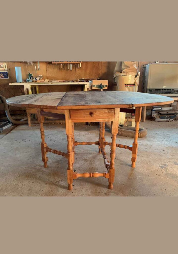 Pine board gateleg table